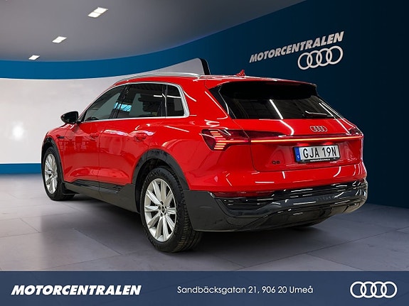 Audi Q8 3 of 14