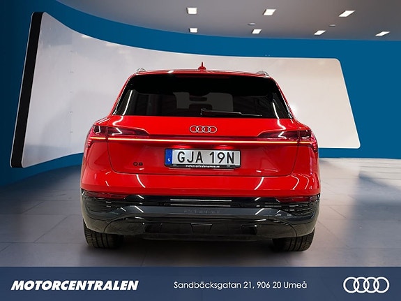 Audi Q8 4 of 14