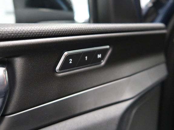 Lynk & Co 01 19 of 30