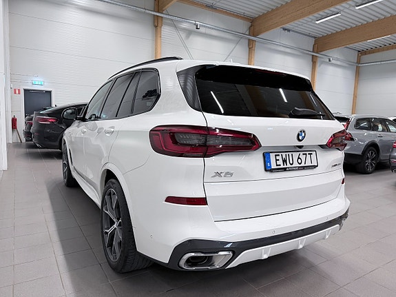 BMW X5 11 of 27
