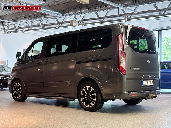 Ford Custom Tourneo 5 of 5