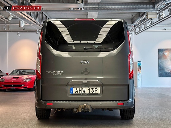 Ford Custom Tourneo 7 of 23