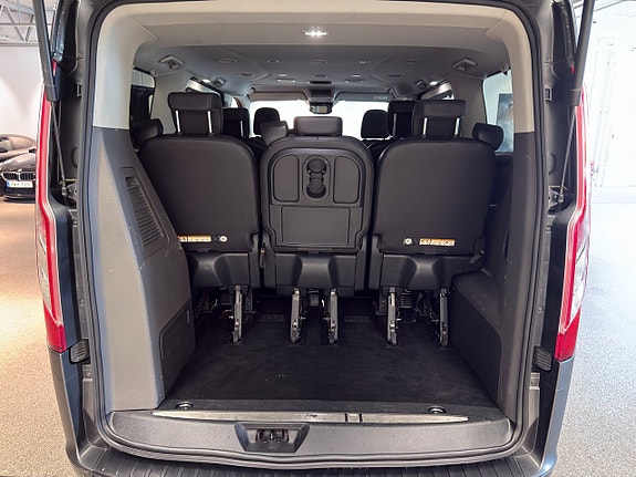 Ford Custom Tourneo 21 of 23