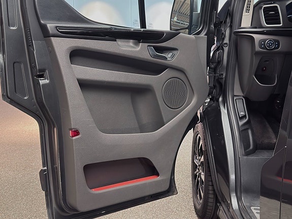 Ford Custom Tourneo 9 of 23