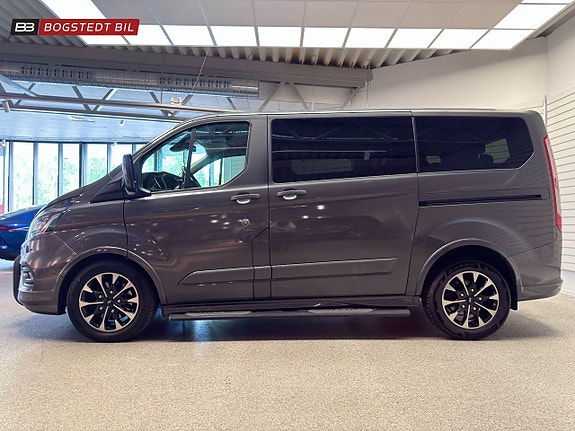 Ford Custom Tourneo 4 of 5
