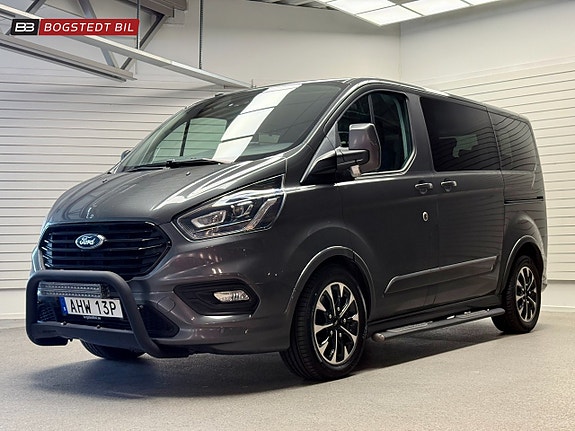 Ford Custom Tourneo 3 of 5