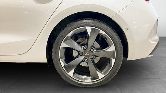Cupra Leon 6 of 12