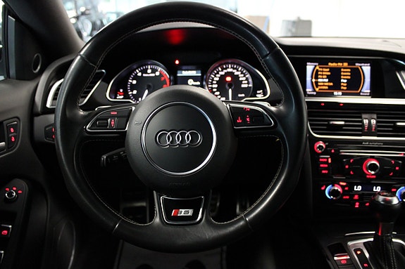 Audi S5 10 of 20