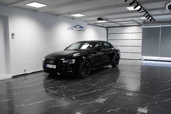 Audi S5 3 of 5