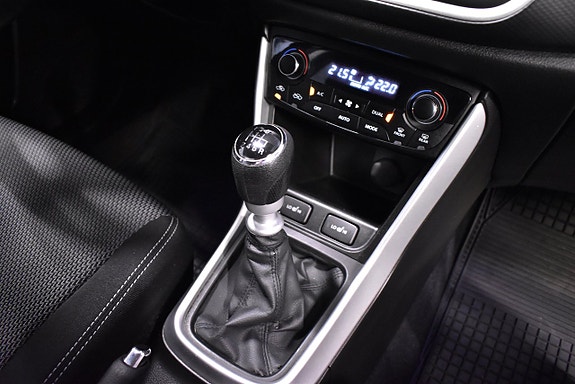 Suzuki S-Cross 14 of 17