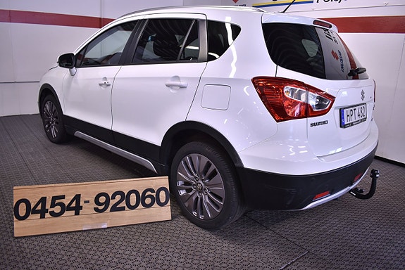 Suzuki S-Cross 7 of 17