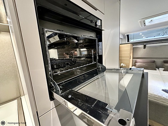 Adria Astella 754 DP 11 of 16