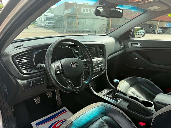 Kia Optima 13 of 13