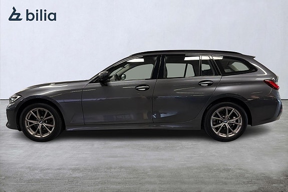 BMW 320d 3 of 17