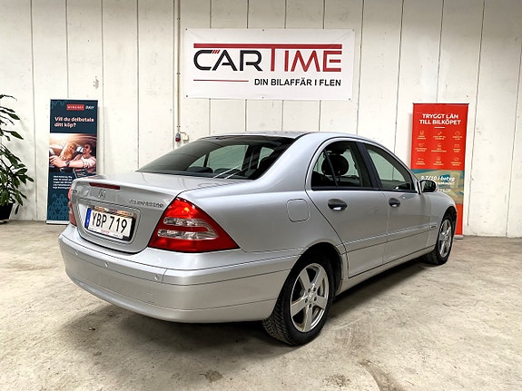 Mercedes-Benz C180 5 of 5