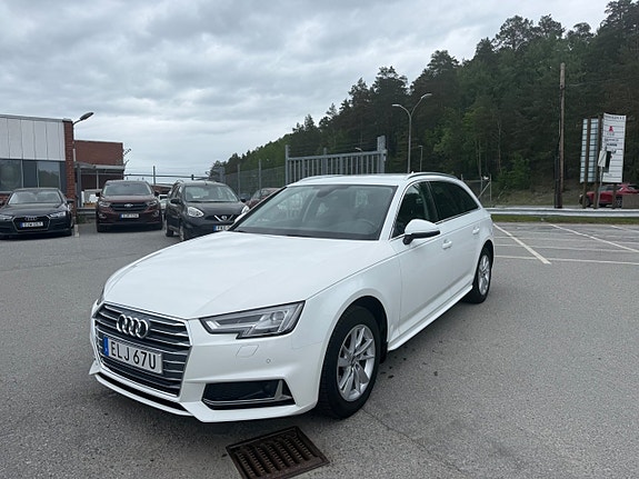 Audi A4 2 of 22