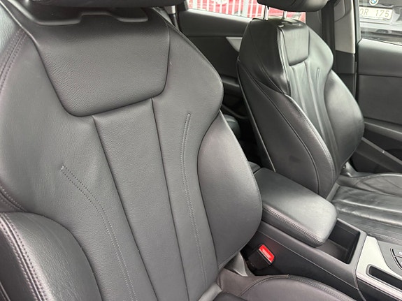 Audi A4 14 of 22
