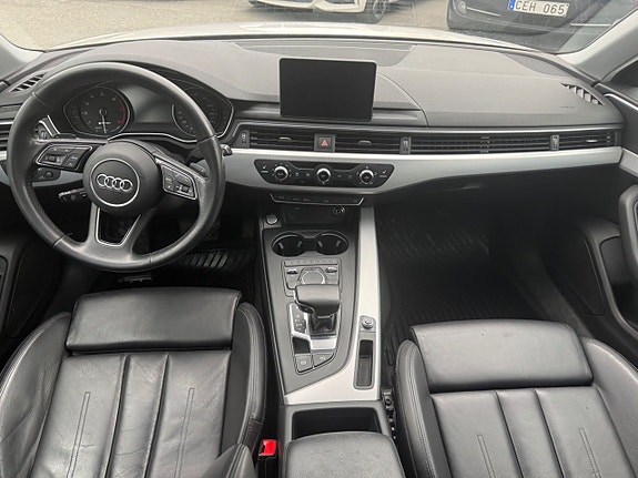 Audi A4 9 of 22
