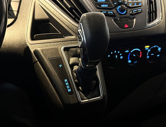 Ford Transit Custom 17 of 17
