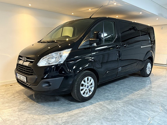 Ford Transit Custom 2 of 5