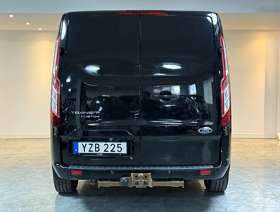 Ford Transit Custom 7 of 17