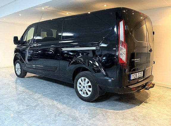 Ford Transit Custom 3 of 5