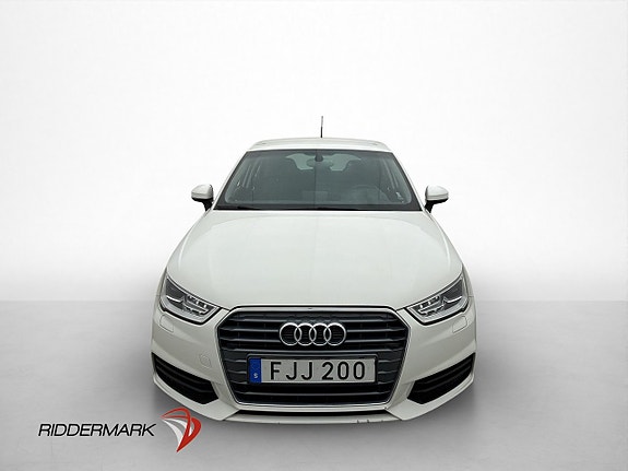 Audi A1 2 of 5