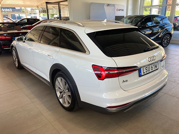 Audi A6 allroad 4 of 5
