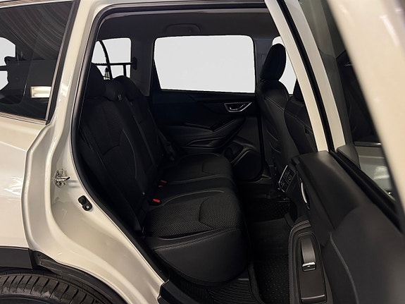Subaru Forester 22 of 24