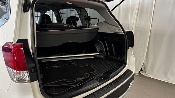 Subaru Forester 10 of 24