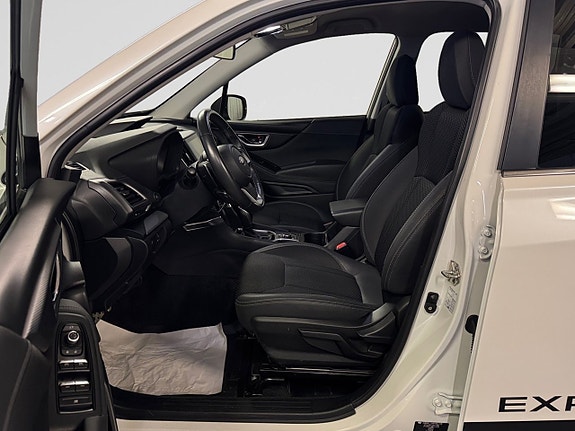 Subaru Forester 11 of 24