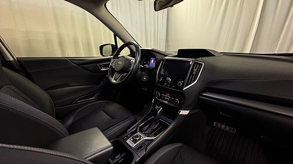 Subaru Forester 20 of 24