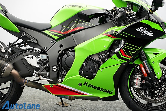 Kawasaki Ninja ZX-10R KRT-Edition 11 of 29