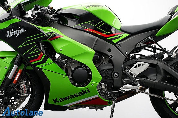 Kawasaki Ninja ZX-10R KRT-Edition 14 of 29