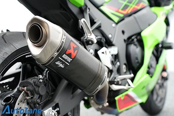 Kawasaki Ninja ZX-10R KRT-Edition 28 of 29