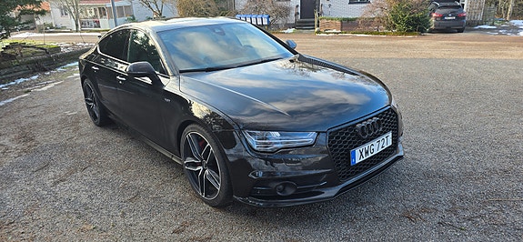 Audi A7 2 of 5