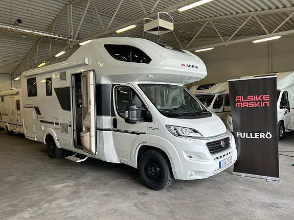 Adria Coral XL 670 SL / Markis / 3 500kg / 1 ägare / B-kort