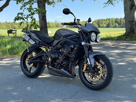 Triumph STREET TRIPLE R ARROW / RÄNTEKAMPANJ 3,45% /