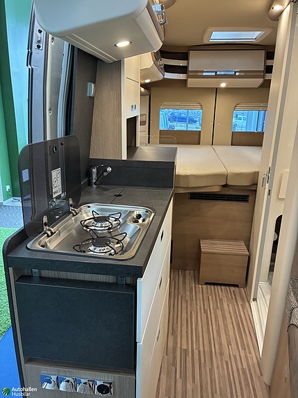 Carthago Van 600 DB K Diversity coupé 35L / Automat 9 of 21