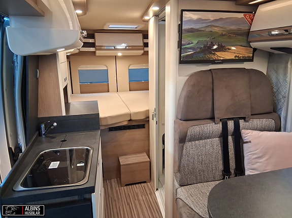 Carthago Van 600 DB K Diversity coupé 35L / Automat 8 of 21