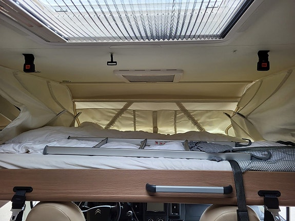 Bürstner Campervan Lyseo Harmony line 10 of 13