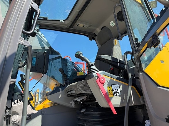 Volvo EC 300 EL 5 of 11
