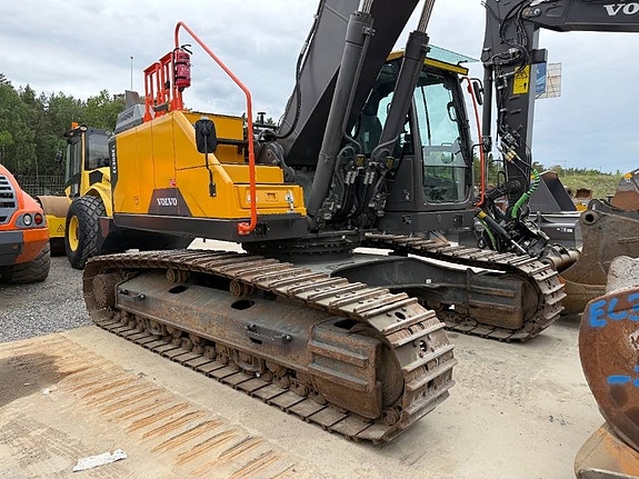 Volvo EC 300 EL 4 of 11