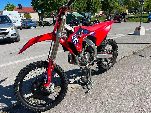 Honda CRF250R 2 of 5