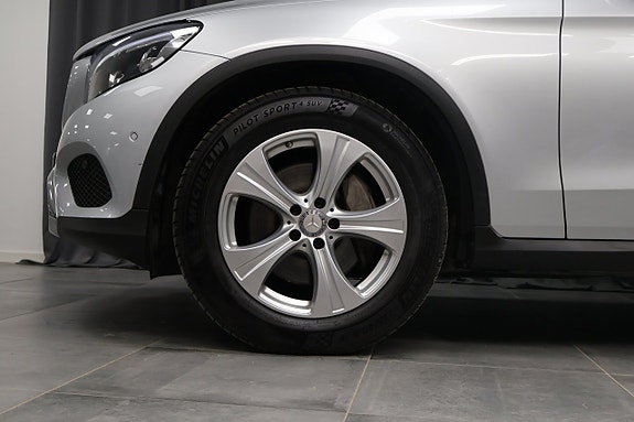 Mercedes-Benz GLC220 d 5 of 5