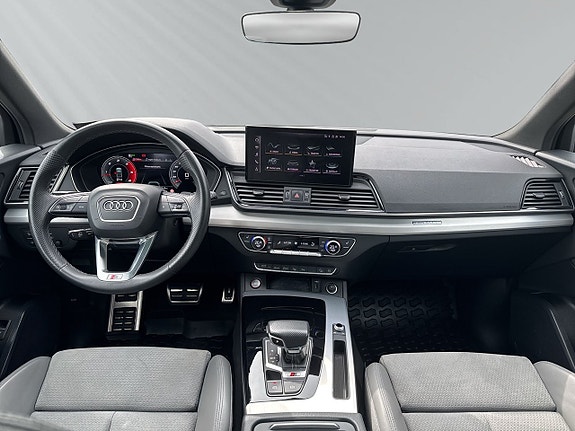 Audi SQ5 8 of 27