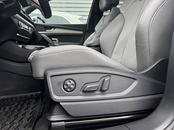 Audi SQ5 11 of 27