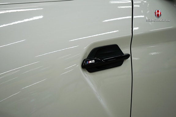 BMW M2 24 of 25