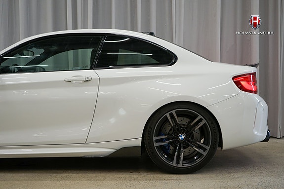 BMW M2 8 of 25