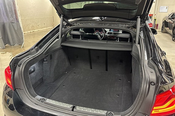 BMW 430i 9 of 23
